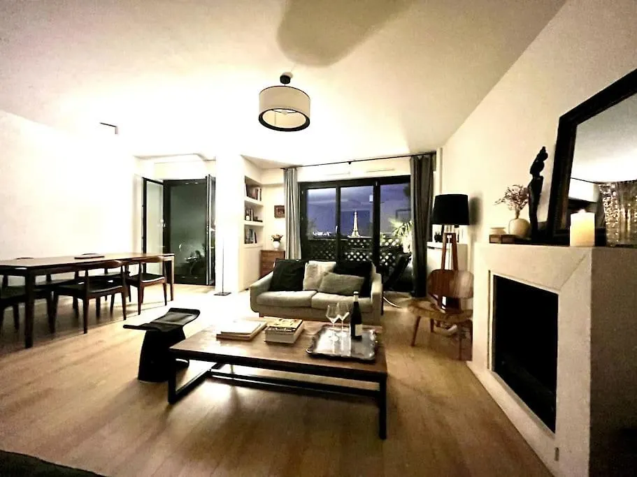 Lejlighed Parisian Flat Eiffel Tower View